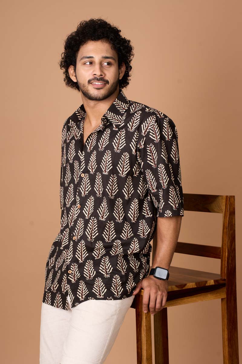Leaf Hand Block Fabric Collar Shirt
