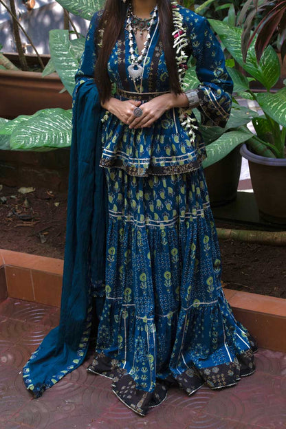 Payal, a blue long kurti close up